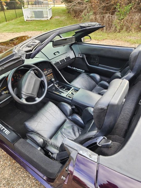 1992 Chevrolet Corvette C4 - Image 11 of 13
