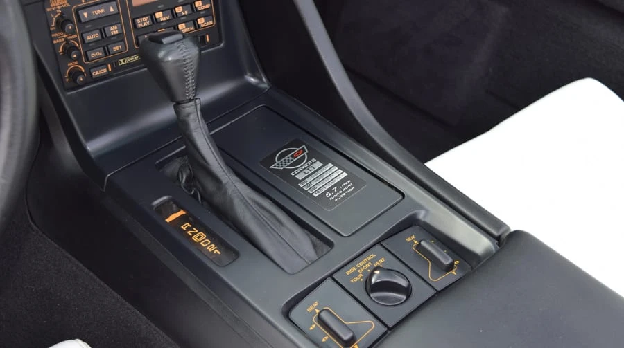 1992 Chevrolet Corvette C4 - Image 6 of 11