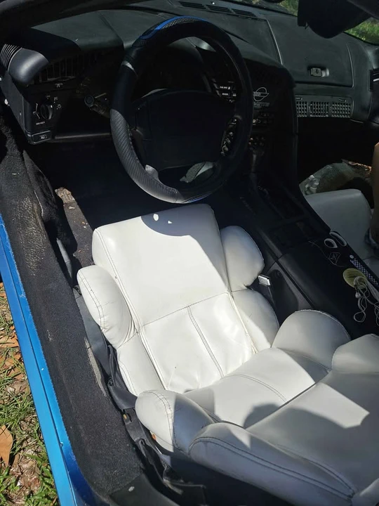 1992 Chevrolet Corvette C4 - Image 10 of 14