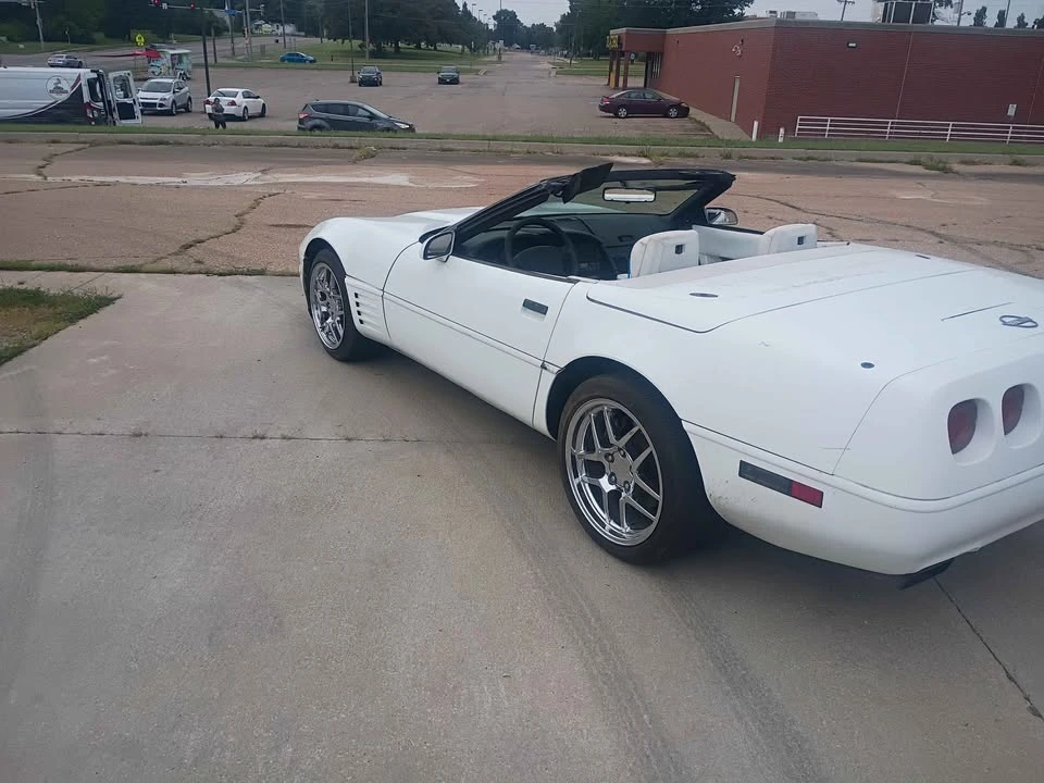1992 Chevrolet Corvette C4 - Image 3 of 6
