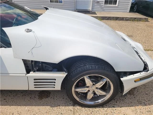 1992 Chevrolet Corvette C4 - Image 15 of 21