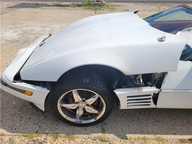 1992 Chevrolet Corvette C4 - Image 14 of 21