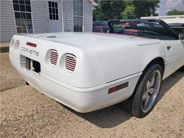 1992 Chevrolet Corvette C4 - Image 16 of 21