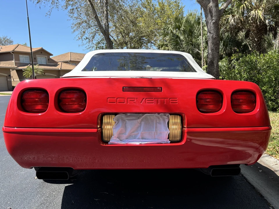 1992 Chevrolet Corvette C4 - Image 10 of 31