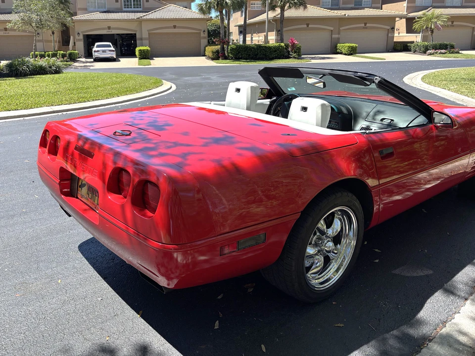 1992 Chevrolet Corvette C4 - Image 22 of 31