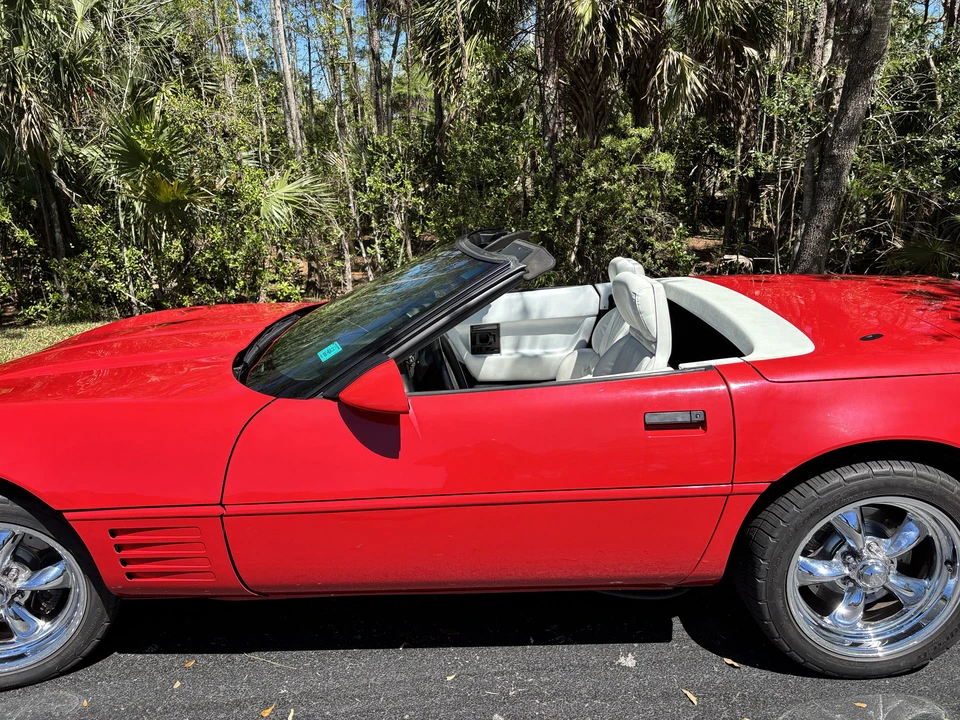 1992 Chevrolet Corvette C4 - Image 17 of 31