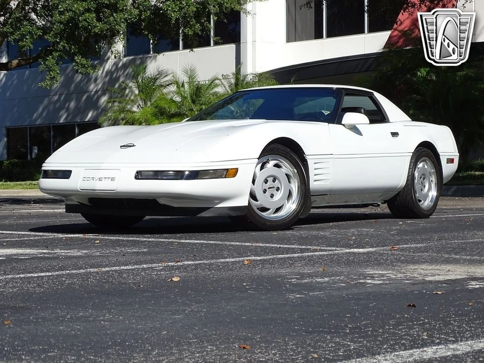 1992 Chevrolet Corvette C4 - Image 6 of 12