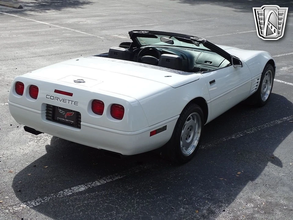 1992 Chevrolet Corvette C4 - Image 18 of 21