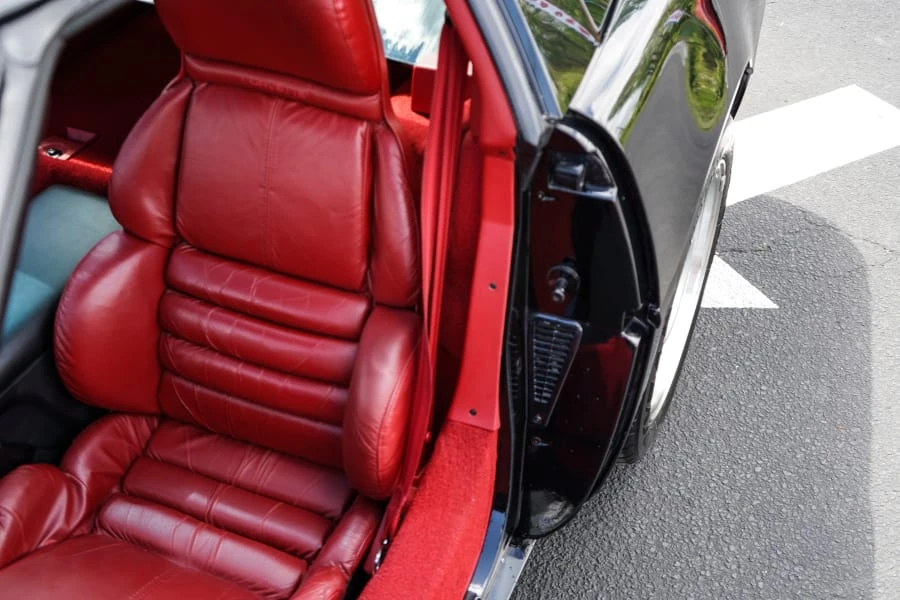 1992 Chevrolet Corvette C4 - Image 27 of 30