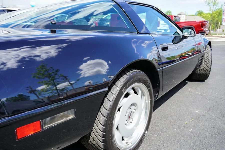 1992 Chevrolet Corvette C4 - Image 11 of 30