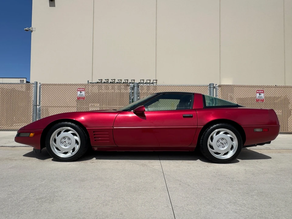 1992 Chevrolet Corvette C4 - Image 11 of 31
