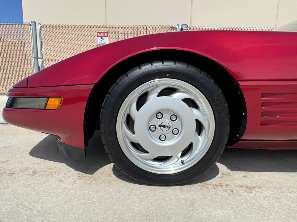 1992 Chevrolet Corvette C4 - Image 21 of 31