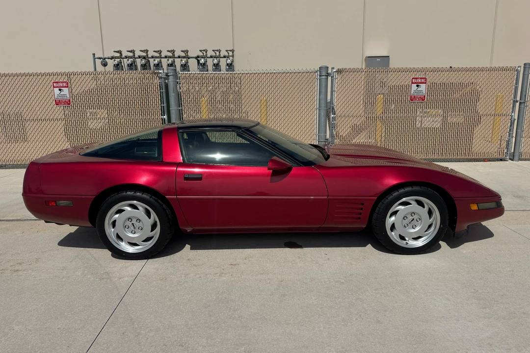 1992 Chevrolet Corvette C4 - Image 3 of 31