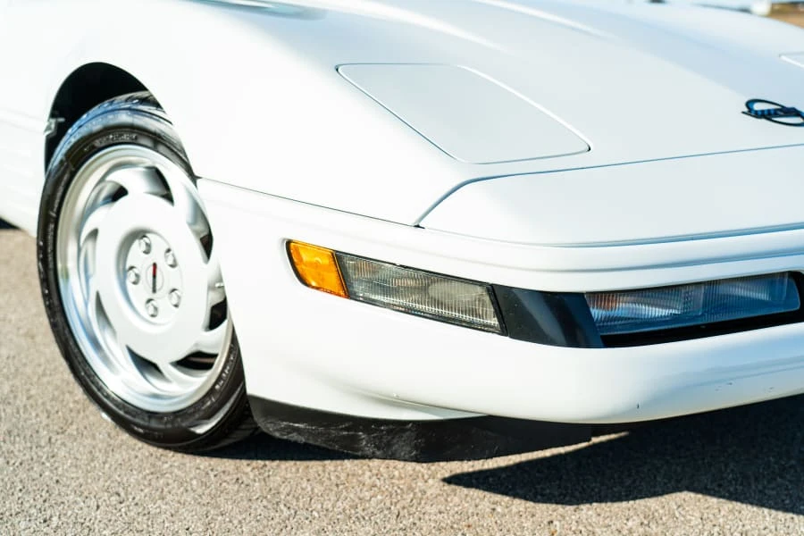 1992 Chevrolet Corvette C4 - Image 9 of 31