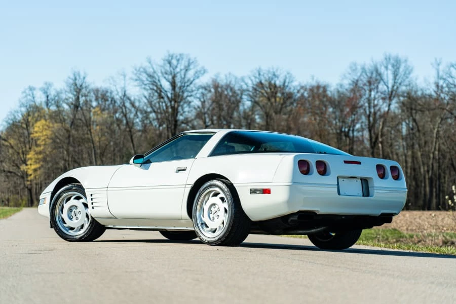1992 Chevrolet Corvette C4 - Image 22 of 31