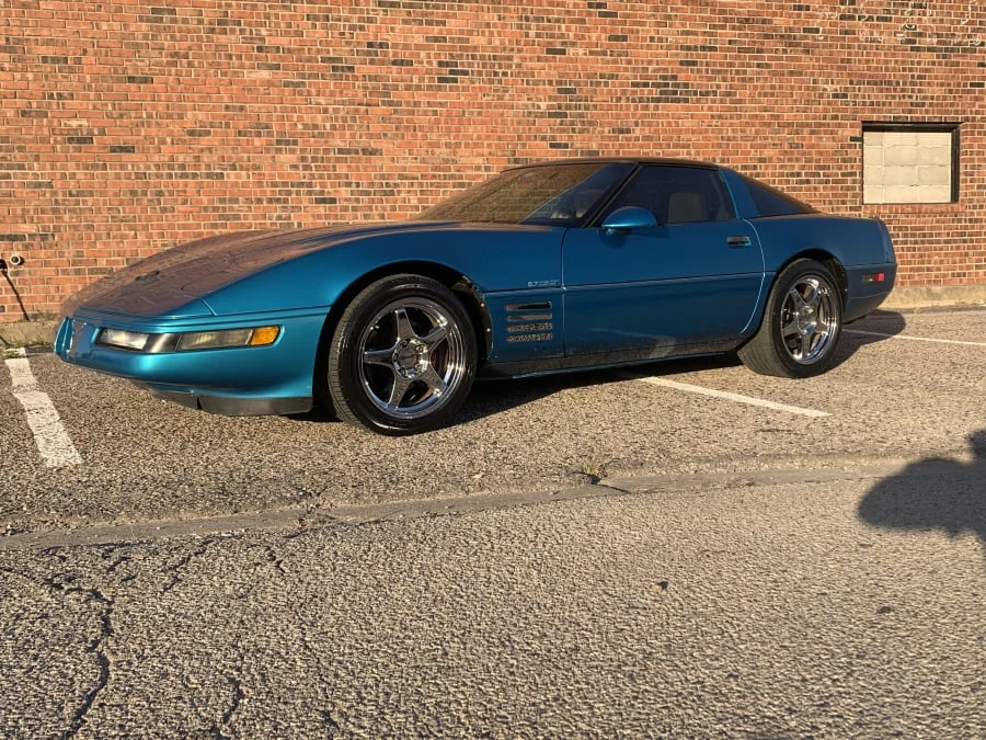 1992 Chevrolet Corvette C4 - Image 2 of 14