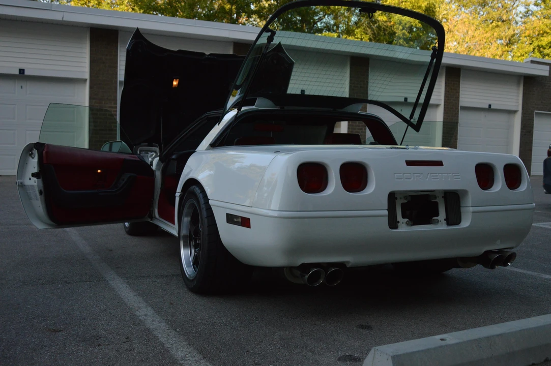 1992 Chevrolet Corvette C4 - Image 26 of 31