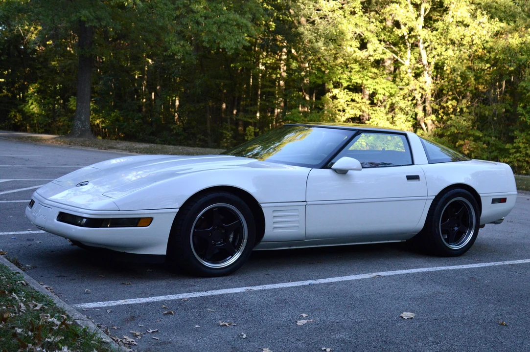 1992 Chevrolet Corvette C4 - Image 8 of 31