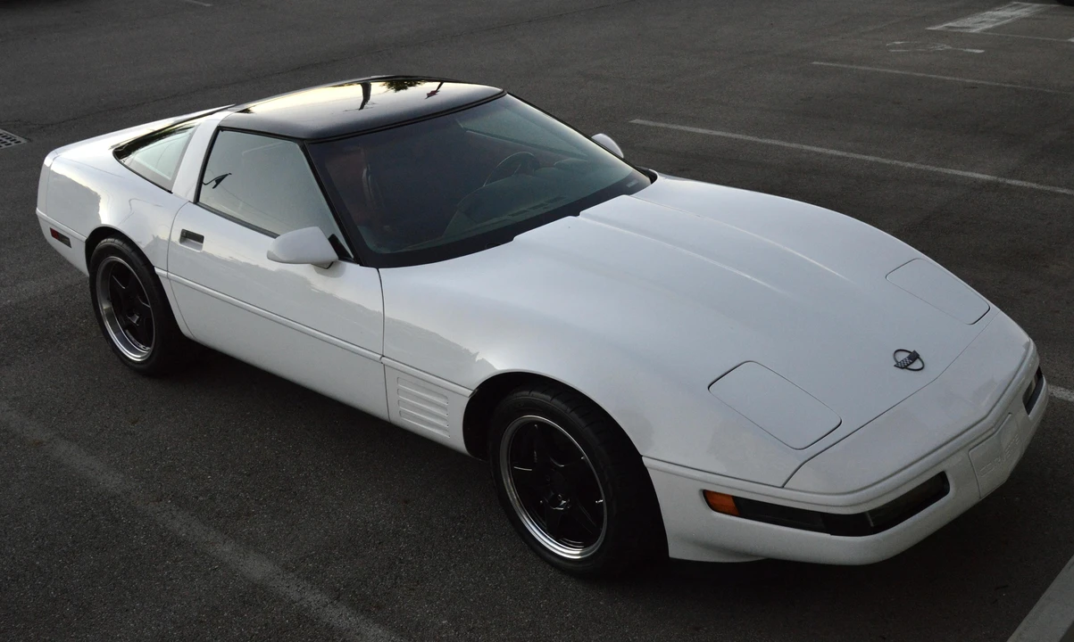 1992 Chevrolet Corvette C4 - Image 24 of 31