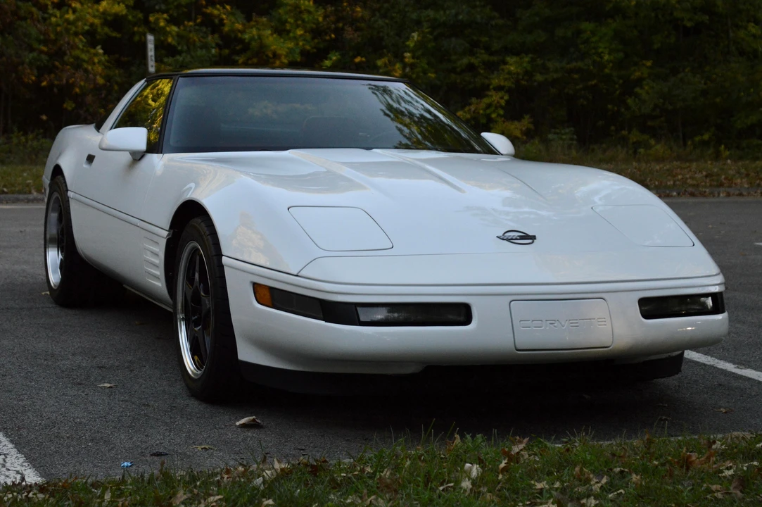 1992 Chevrolet Corvette C4 - Image 25 of 31