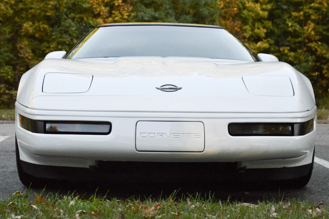 1992 Chevrolet Corvette C4 - Image 2 of 31