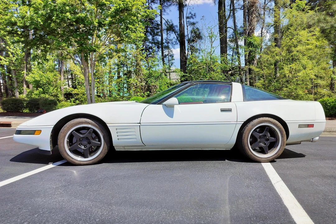 1992 Chevrolet Corvette C4 - Image 3 of 31