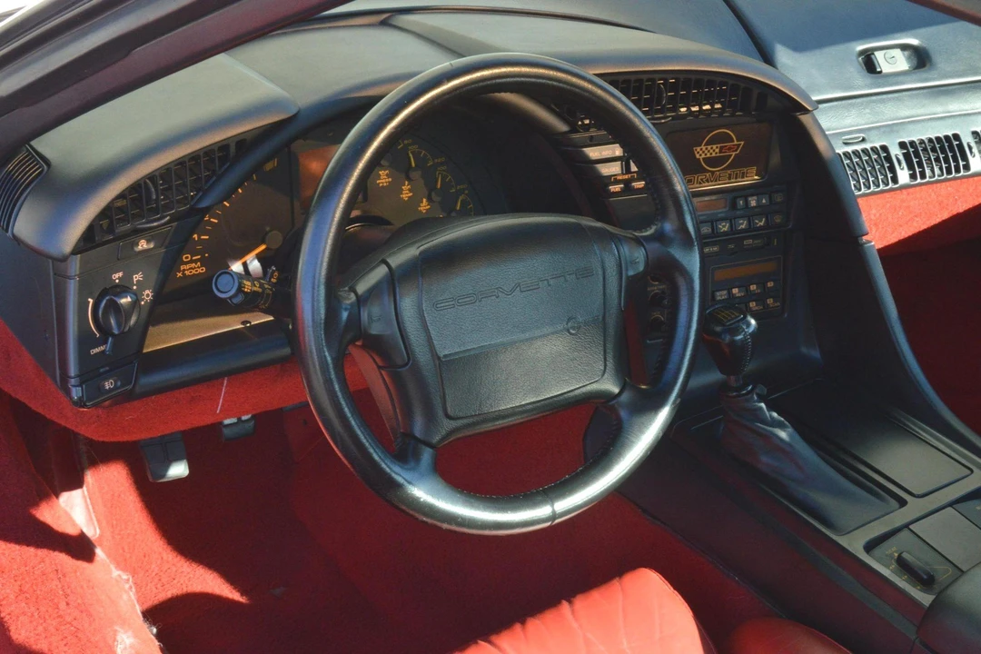 1992 Chevrolet Corvette C4 - Image 27 of 31