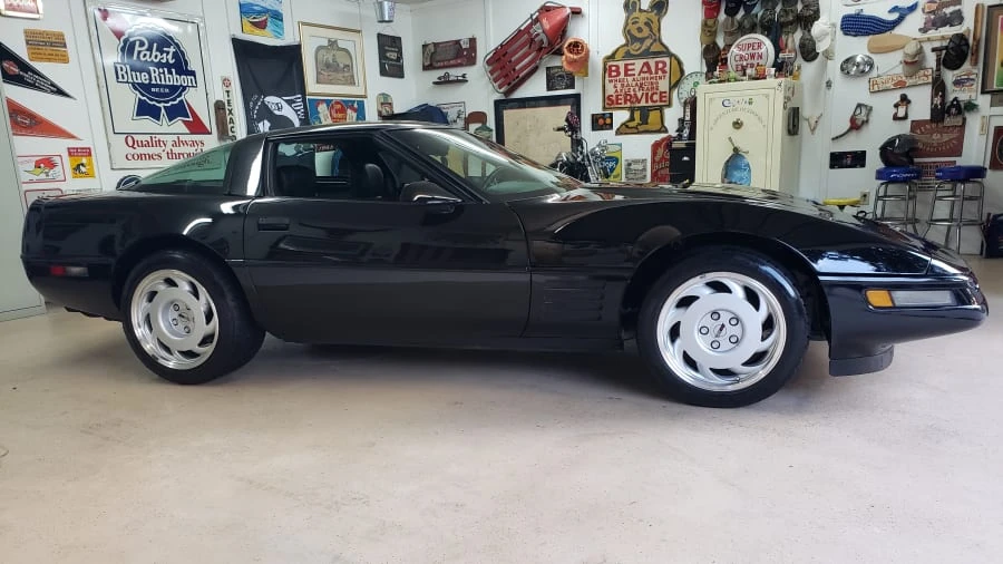 1992 Chevrolet Corvette C4 - Image 2 of 14