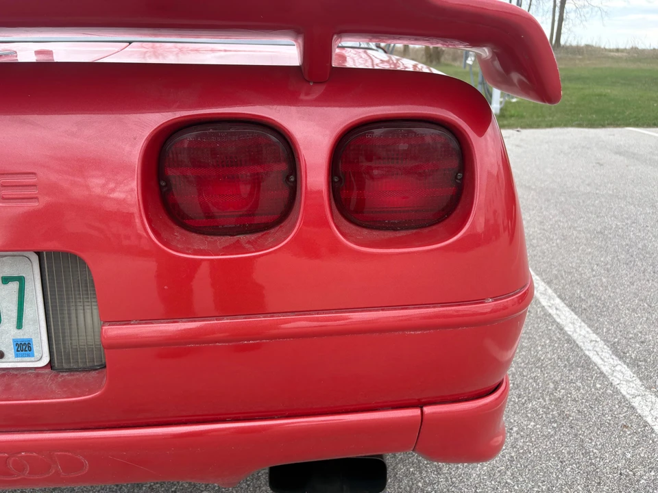 1992 Chevrolet Corvette C4 - Image 17 of 31
