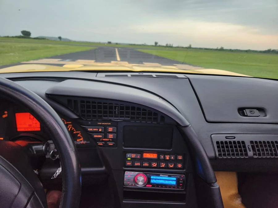 1992 Chevrolet Corvette C4 - Image 16 of 18