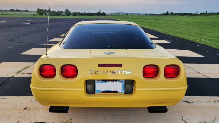 1992 Chevrolet Corvette C4 - Image 5 of 18