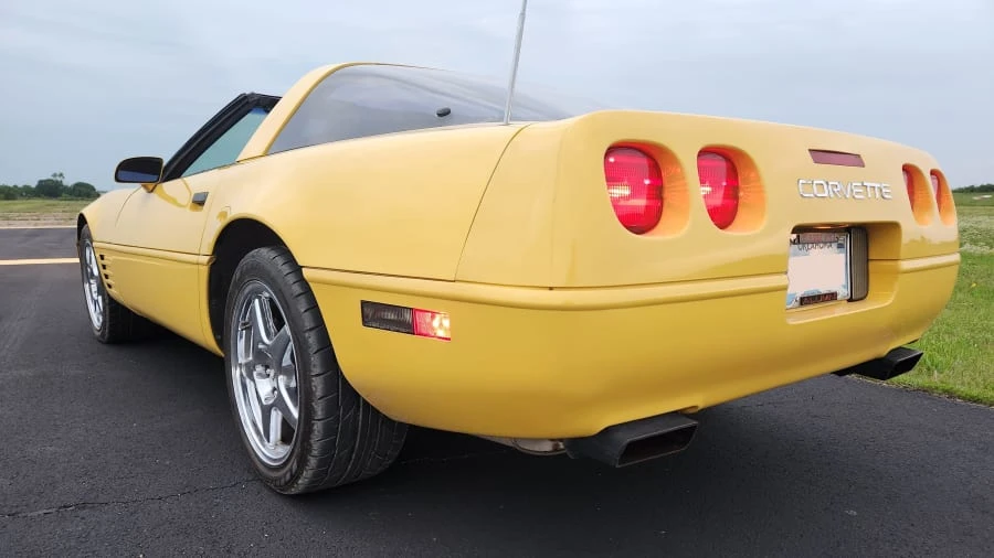 1992 Chevrolet Corvette C4 - Image 9 of 18