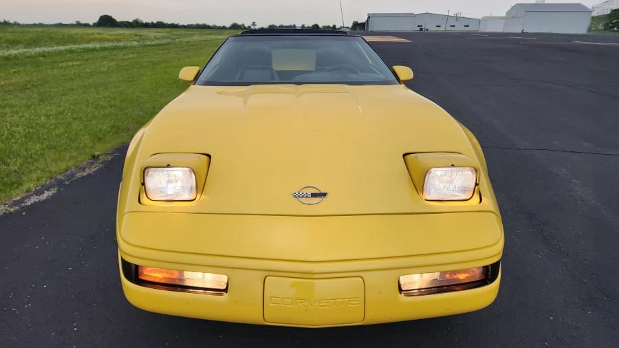 1992 Chevrolet Corvette C4 - Image 4 of 18