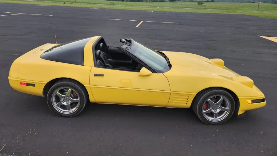 1992 Chevrolet Corvette C4 - Image 8 of 18