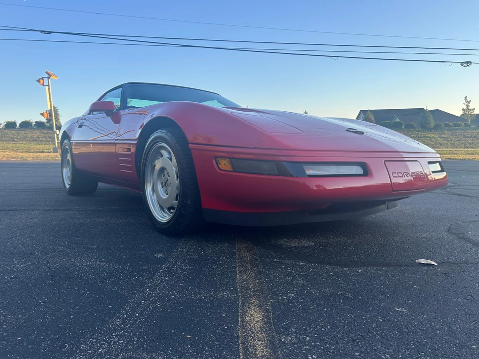 1992 Chevrolet Corvette C4 - Image 17 of 31
