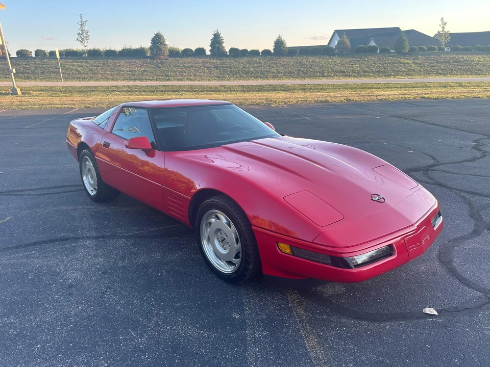1992 Chevrolet Corvette C4 - Image 16 of 31