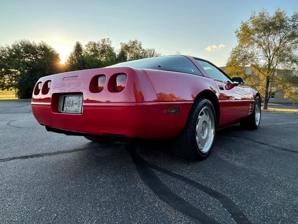 1992 Chevrolet Corvette C4 - Image 14 of 31