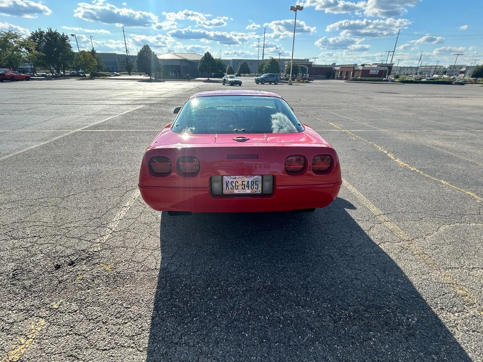 1992 Chevrolet Corvette C4 - Image 9 of 31