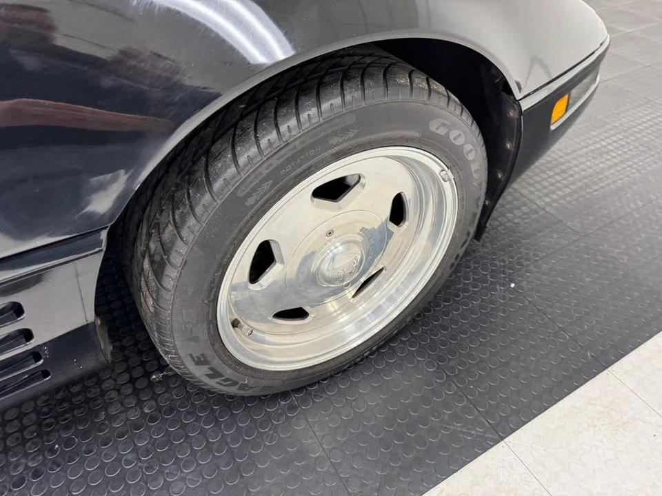 1992 Chevrolet Corvette C4 - Image 23 of 31