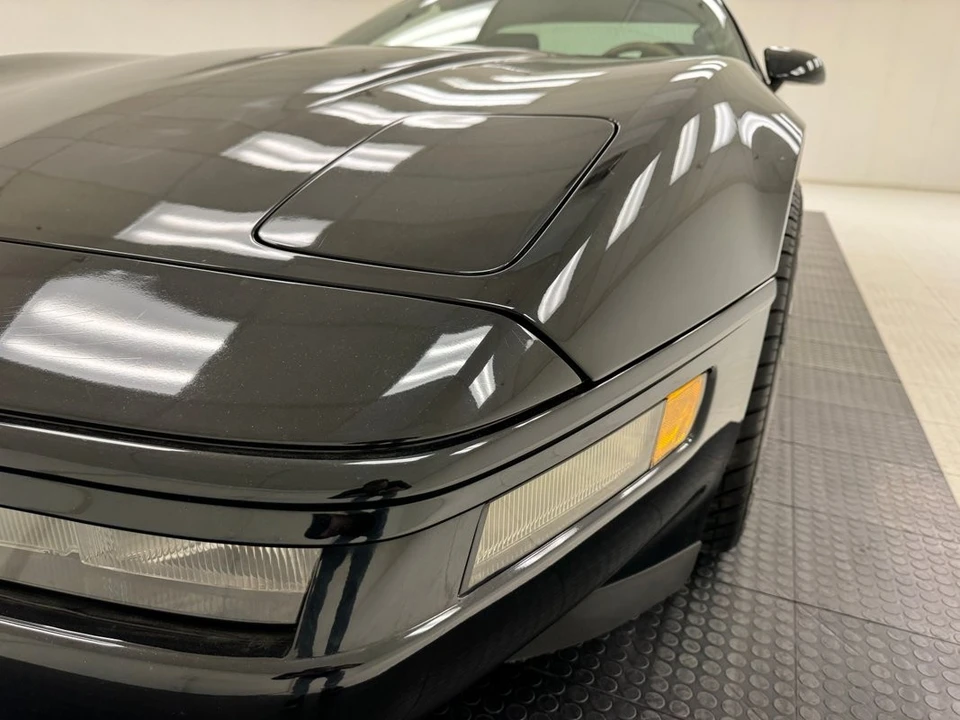 1992 Chevrolet Corvette C4 - Image 10 of 12