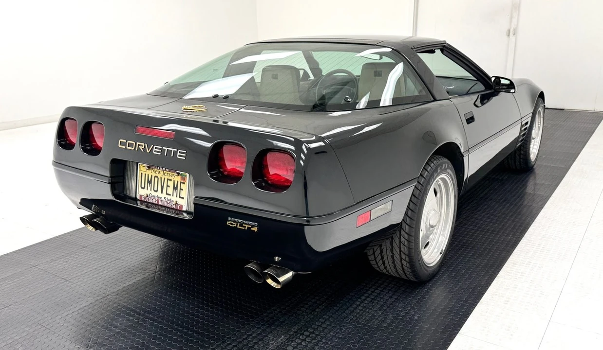 1992 Chevrolet Corvette C4 - Image 5 of 31