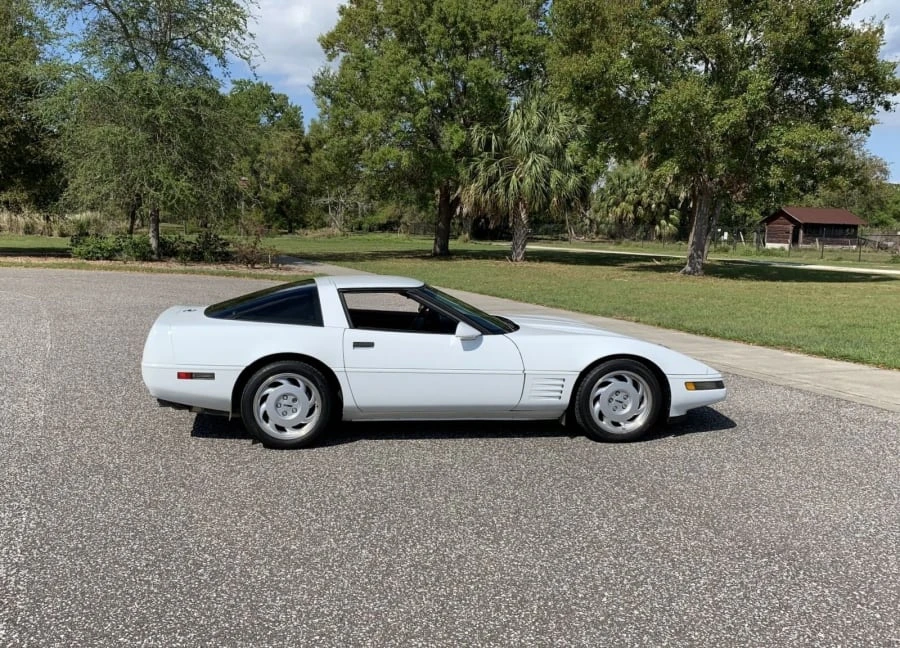 1992 Chevrolet Corvette C4 - Image 9 of 10