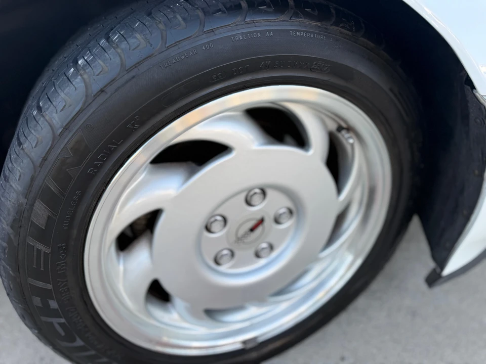 1992 Chevrolet Corvette C4 - Image 30 of 31