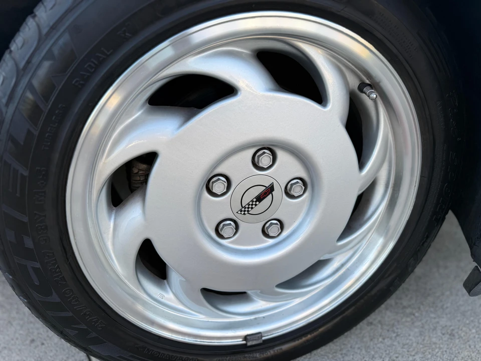 1992 Chevrolet Corvette C4 - Image 27 of 31