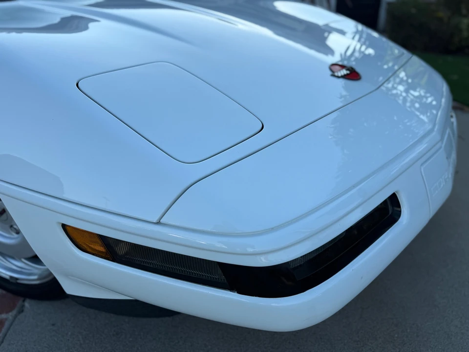 1992 Chevrolet Corvette C4 - Image 21 of 31