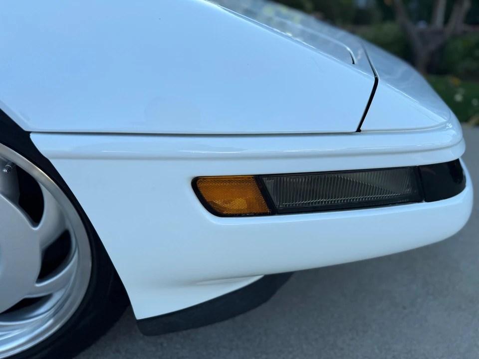 1992 Chevrolet Corvette C4 - Image 26 of 31