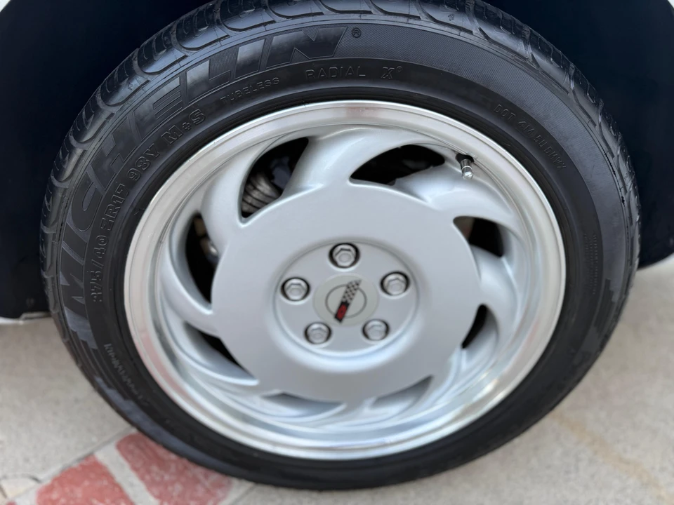 1992 Chevrolet Corvette C4 - Image 29 of 31