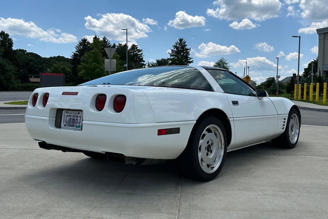 1992 Chevrolet Corvette C4 - Image 21 of 31