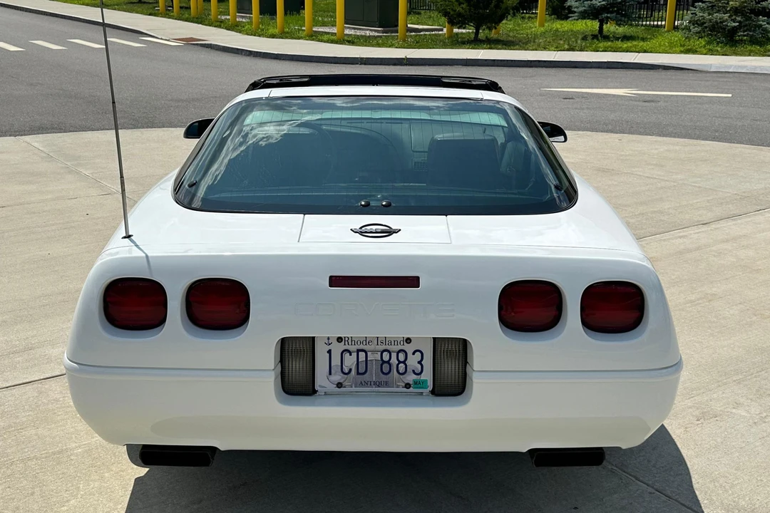 1992 Chevrolet Corvette C4 - Image 5 of 31