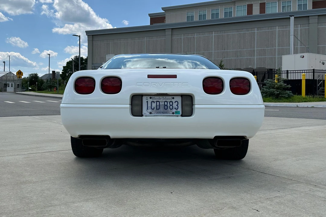1992 Chevrolet Corvette C4 - Image 17 of 31
